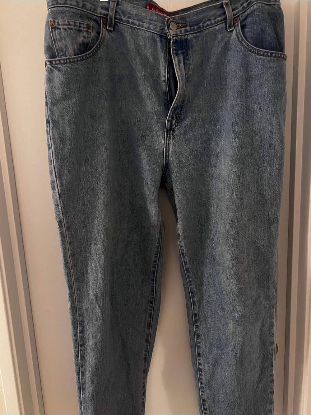 Classic Light Wash Jeans